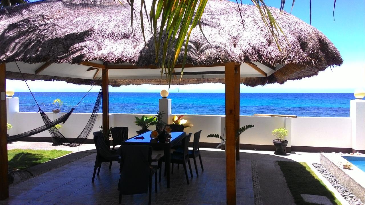 Bamboo Beachhouse Dormitory Garcia Hernandez Exterior foto